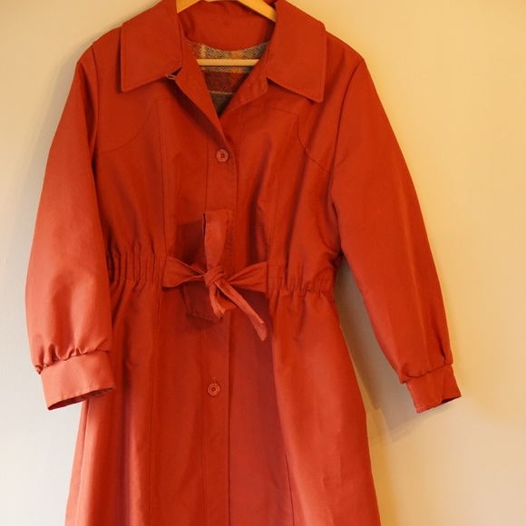 Vintage Trench Coat Contrast Lining - Picture 8 of 11